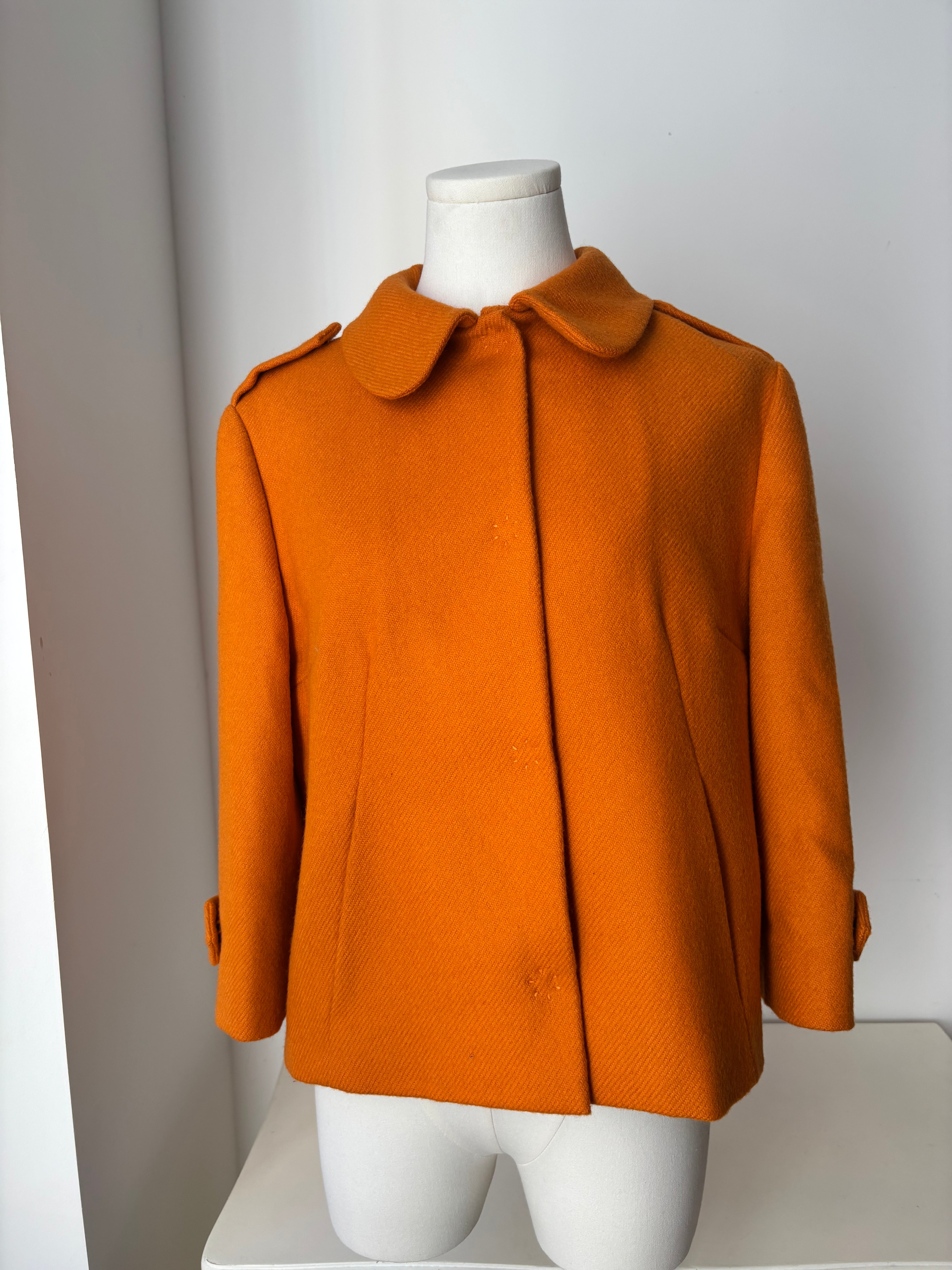 Dolce & Gabbana – Short Wool Coat – M