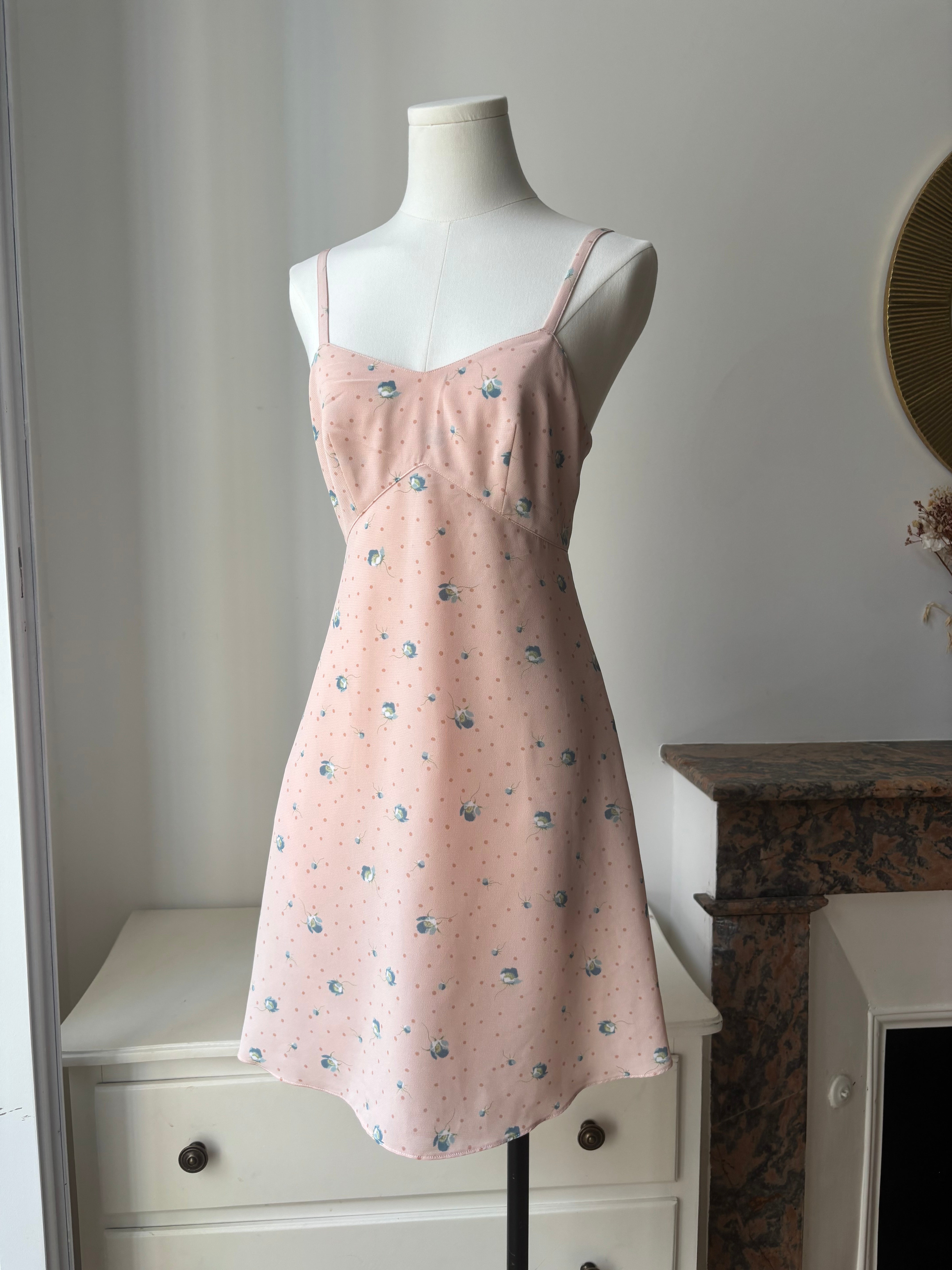Cacharel Robe fleurie rose vintage – S