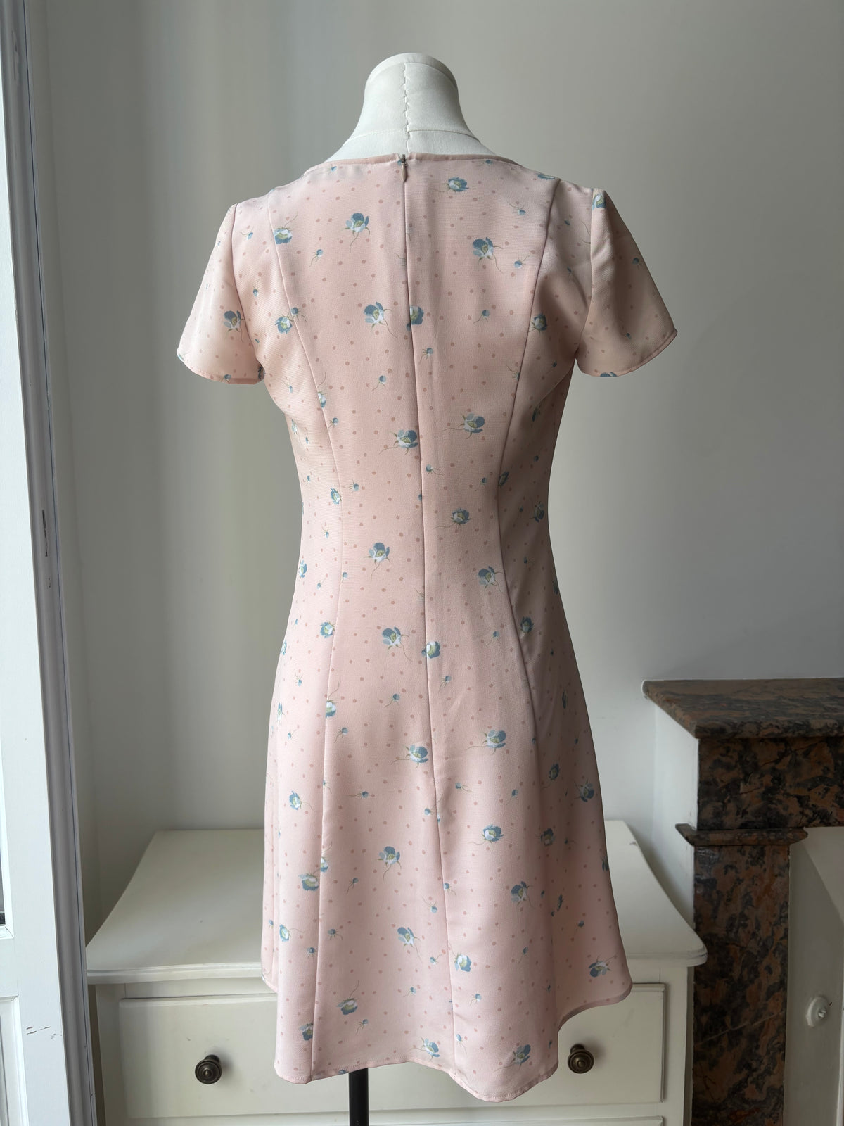 Cacharel Robe rose rleurie vintage coupe patineuse - S