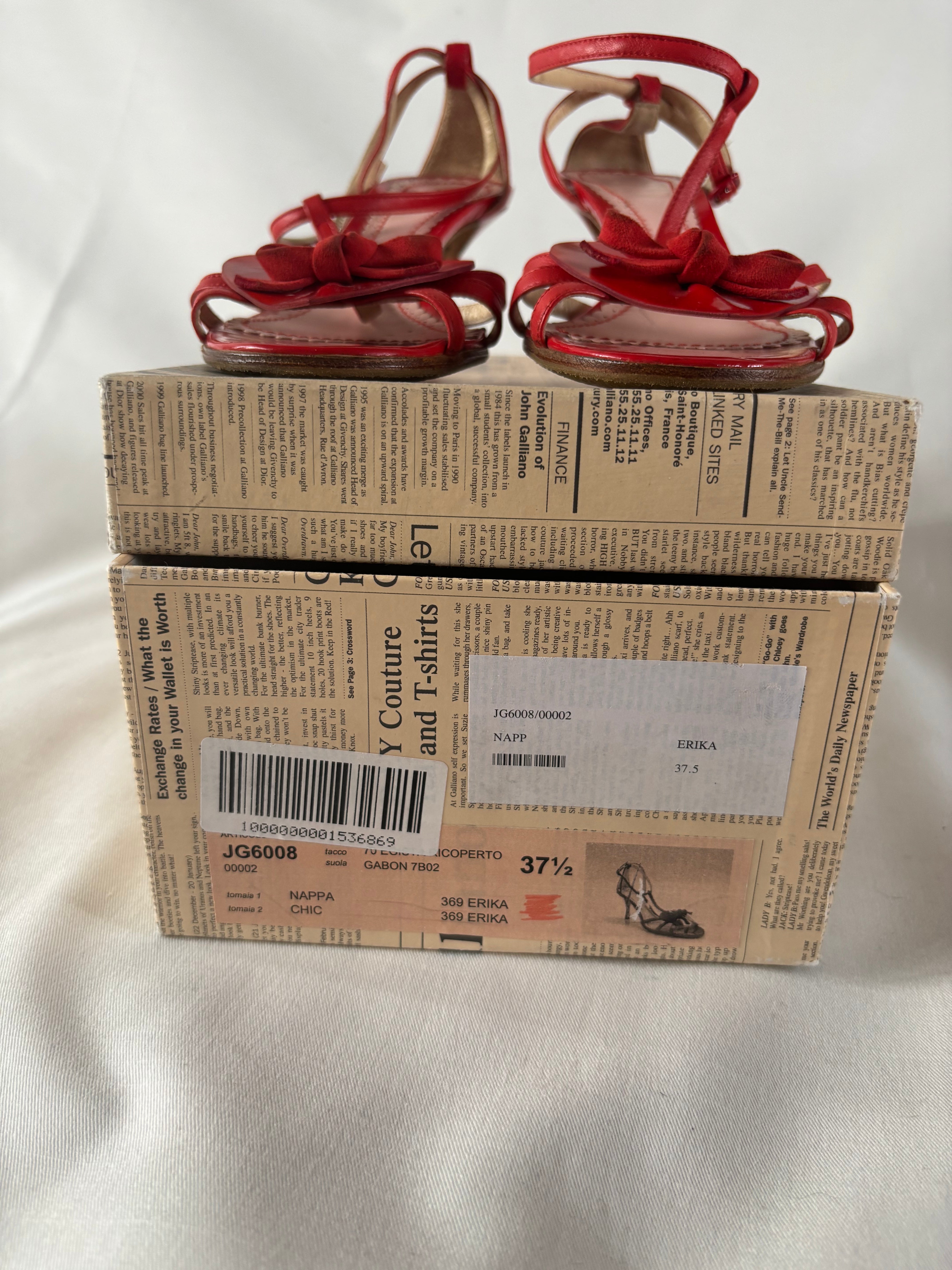 Galliano Pumps in Herzform - Größe 37,5