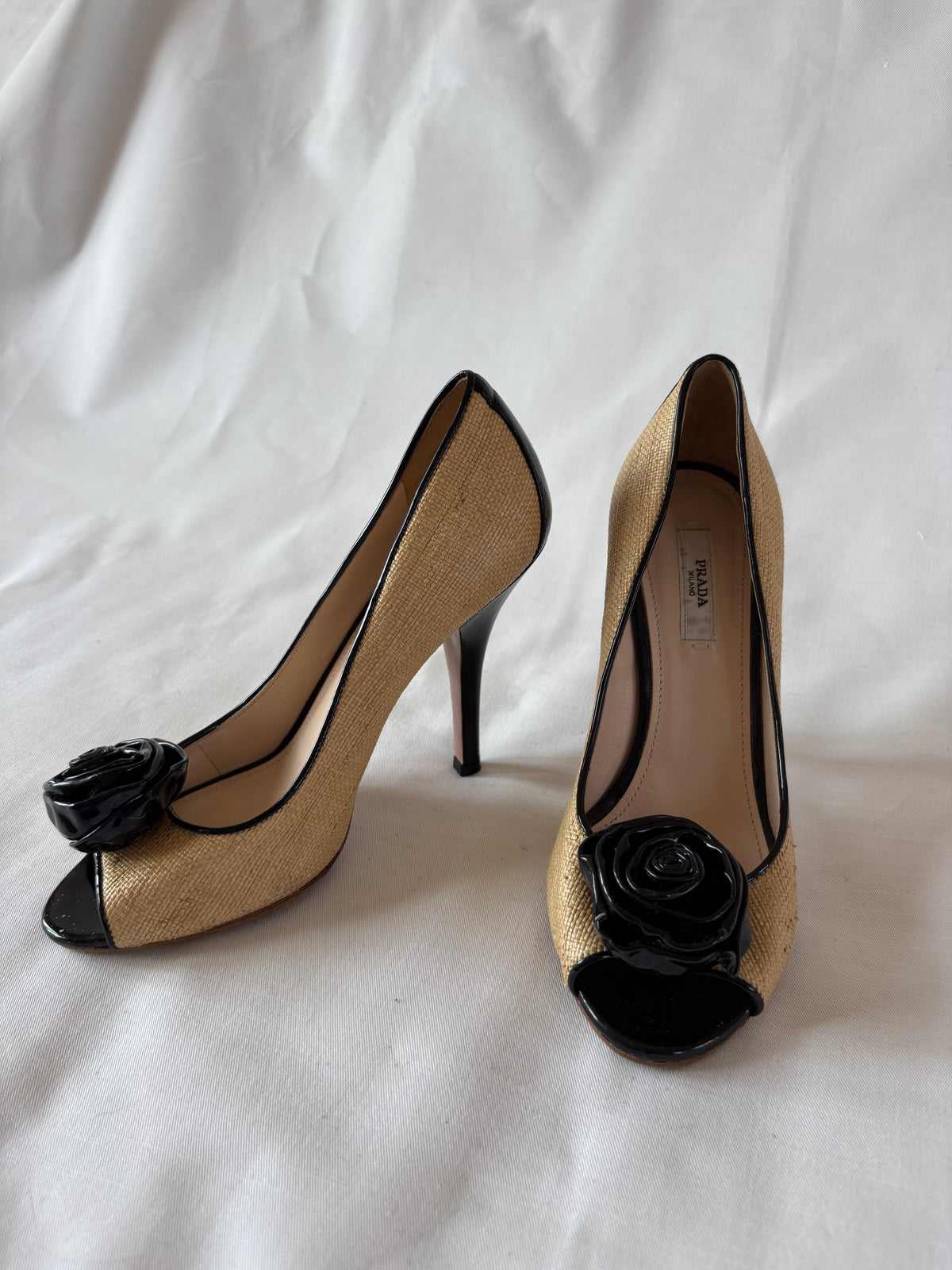 Prada escarpins toile beige fleur noire – 36