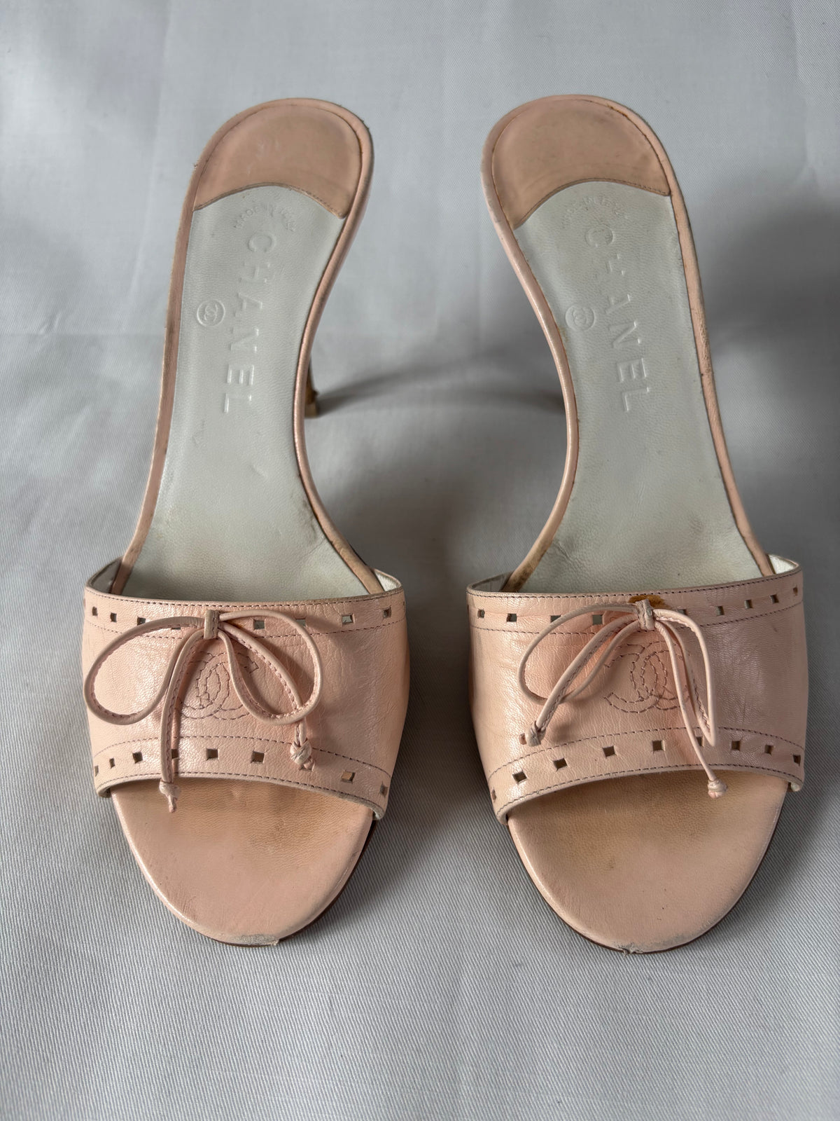 Chanel mules cuir rose CC - 39