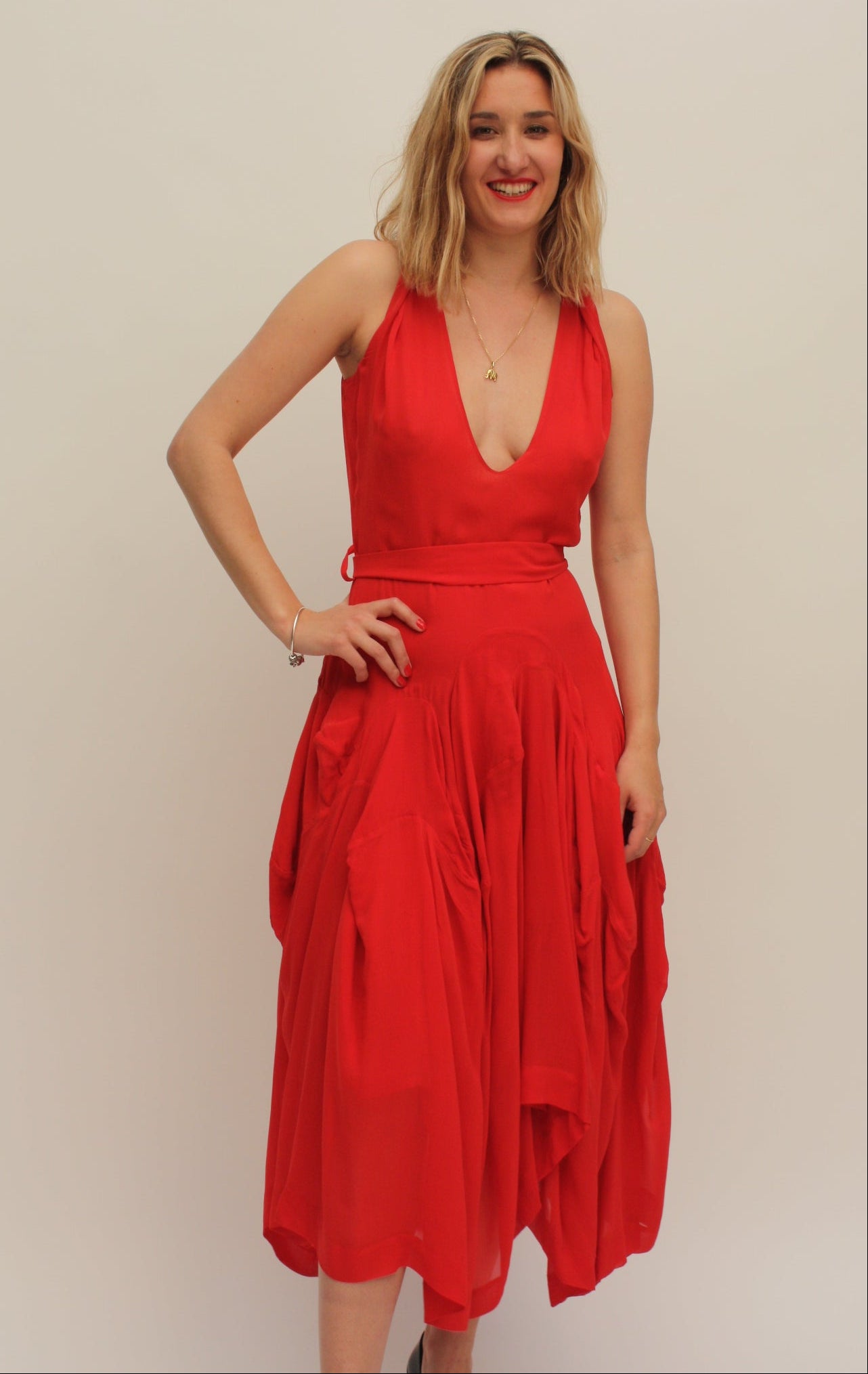 Vivienne Westwood – Robe en soie rouge drapée – M