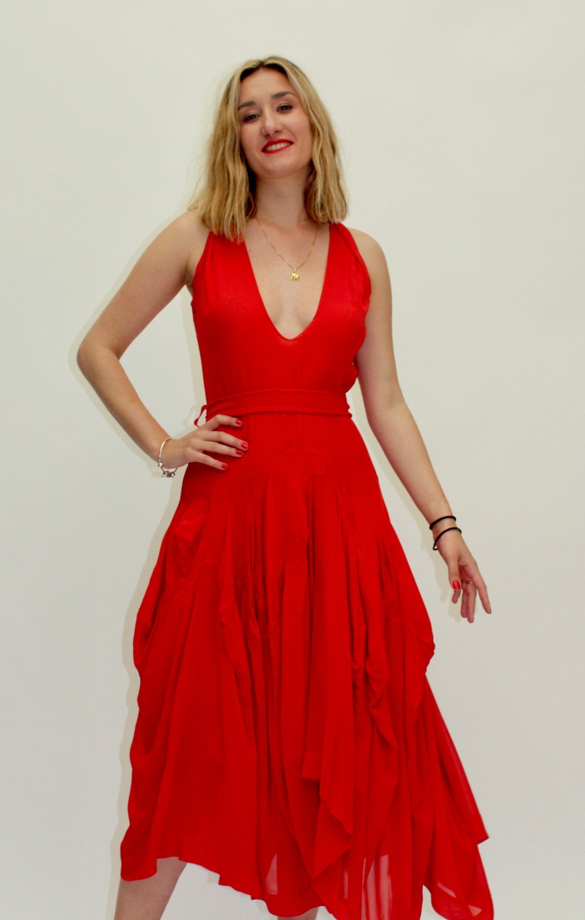 Vivienne Westwood – Robe en soie rouge drapée – M