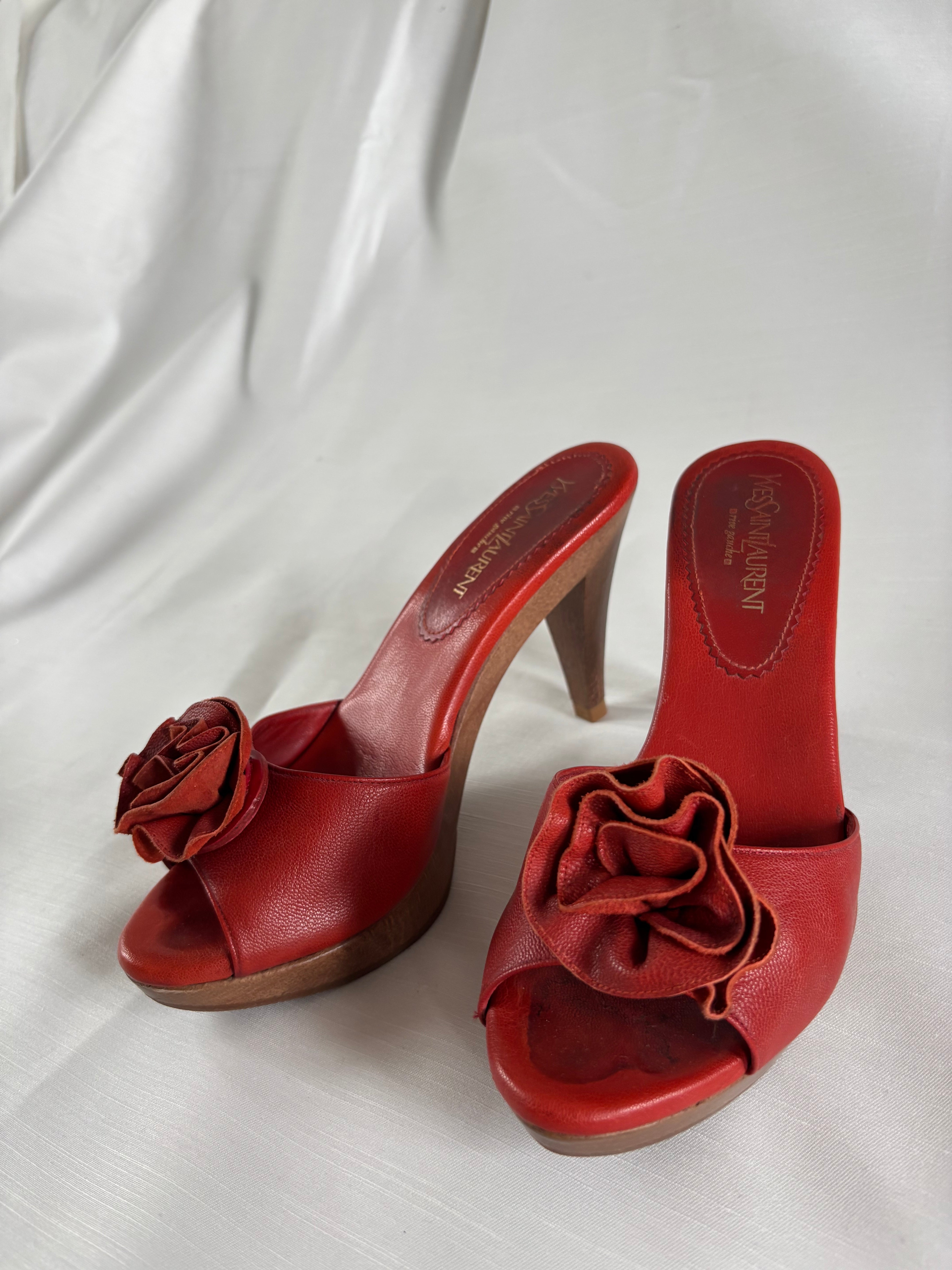 Pourquoi on adore les mules vintage en été