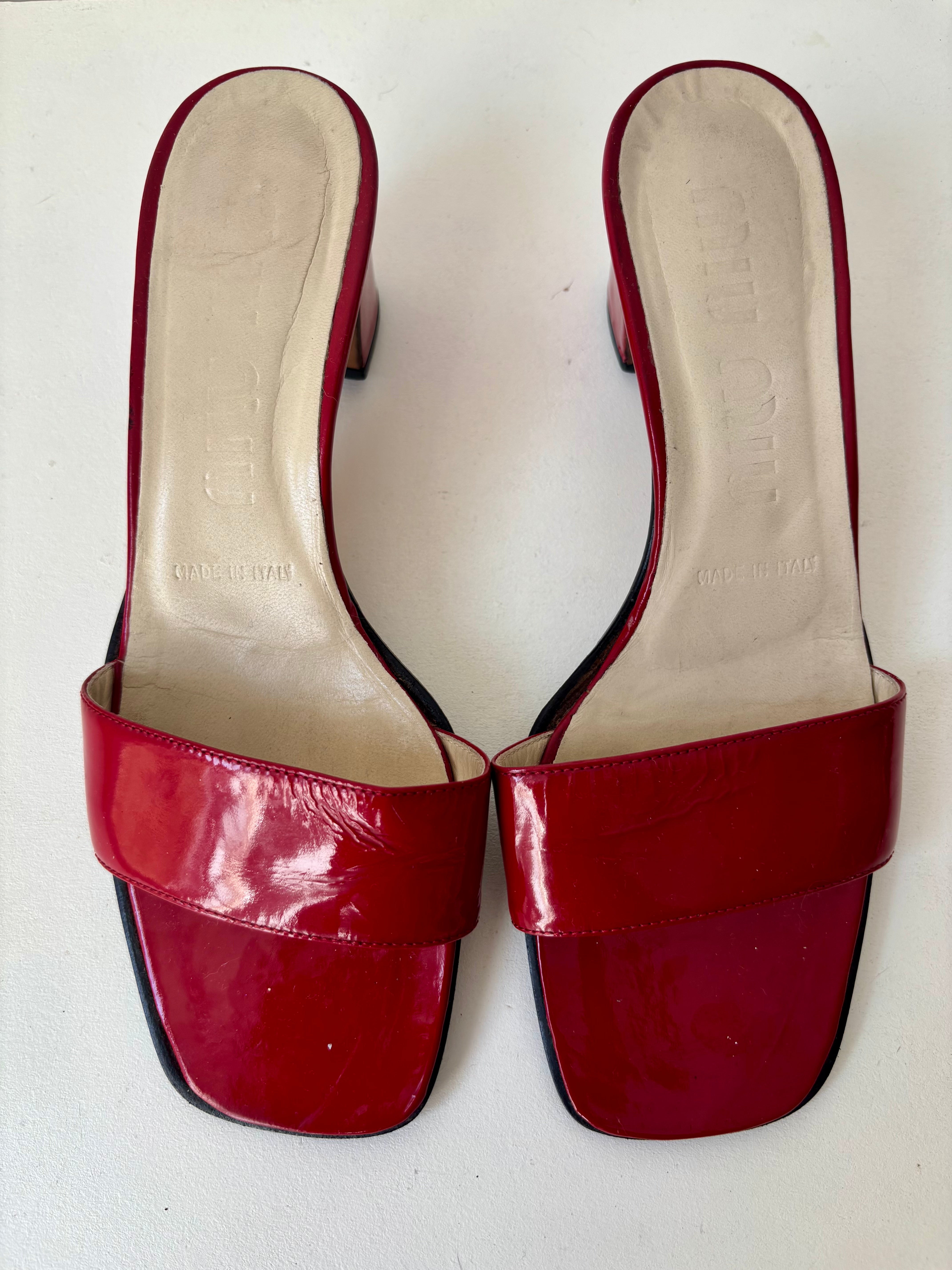 Miu Miu red leather mules - 38.5