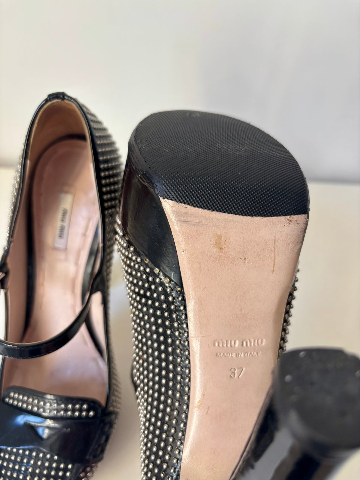 Miu Miu Mary-Jane cloutées – 37
