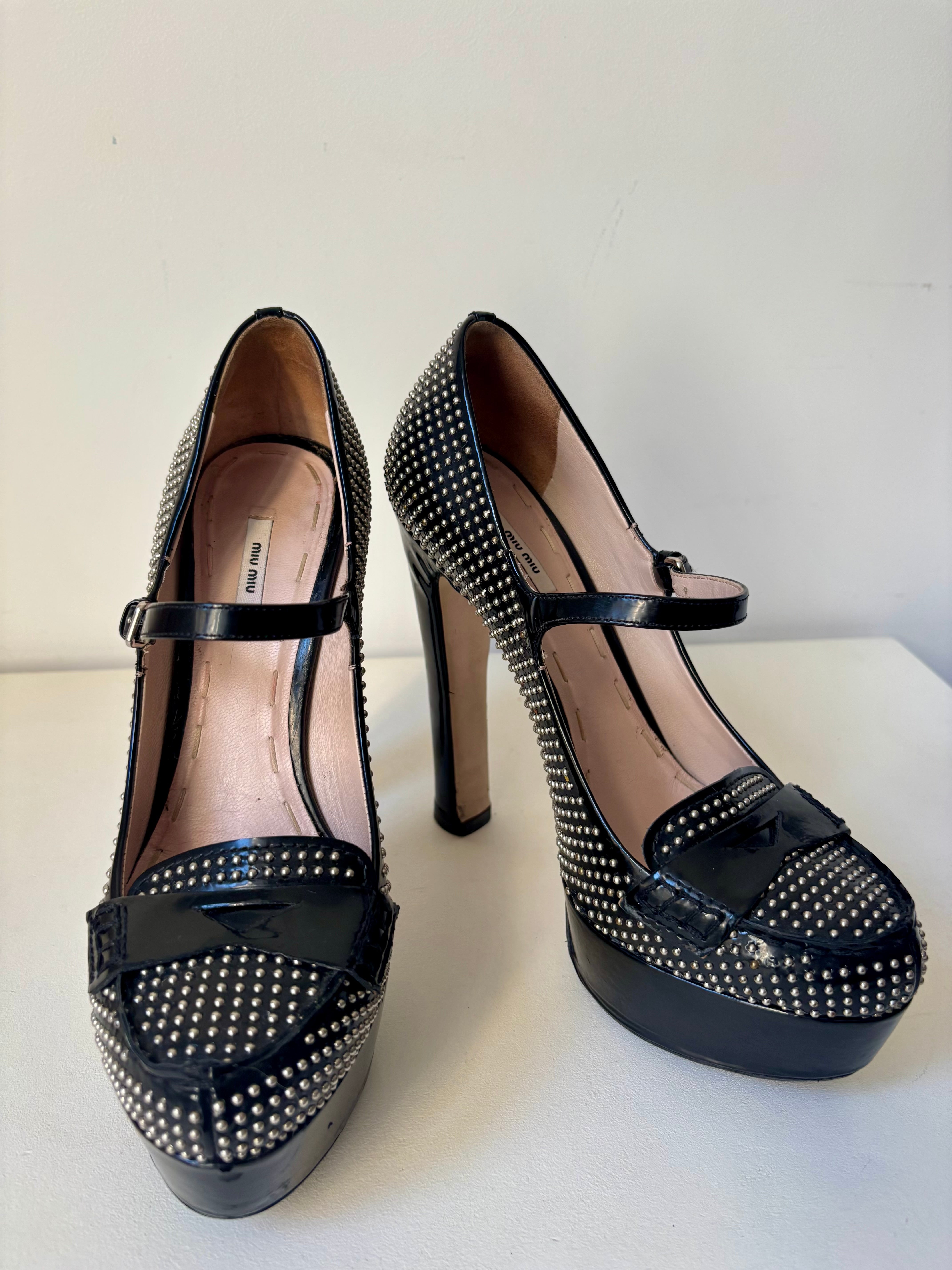 Miu Miu Mary-Jane cloutées – 37