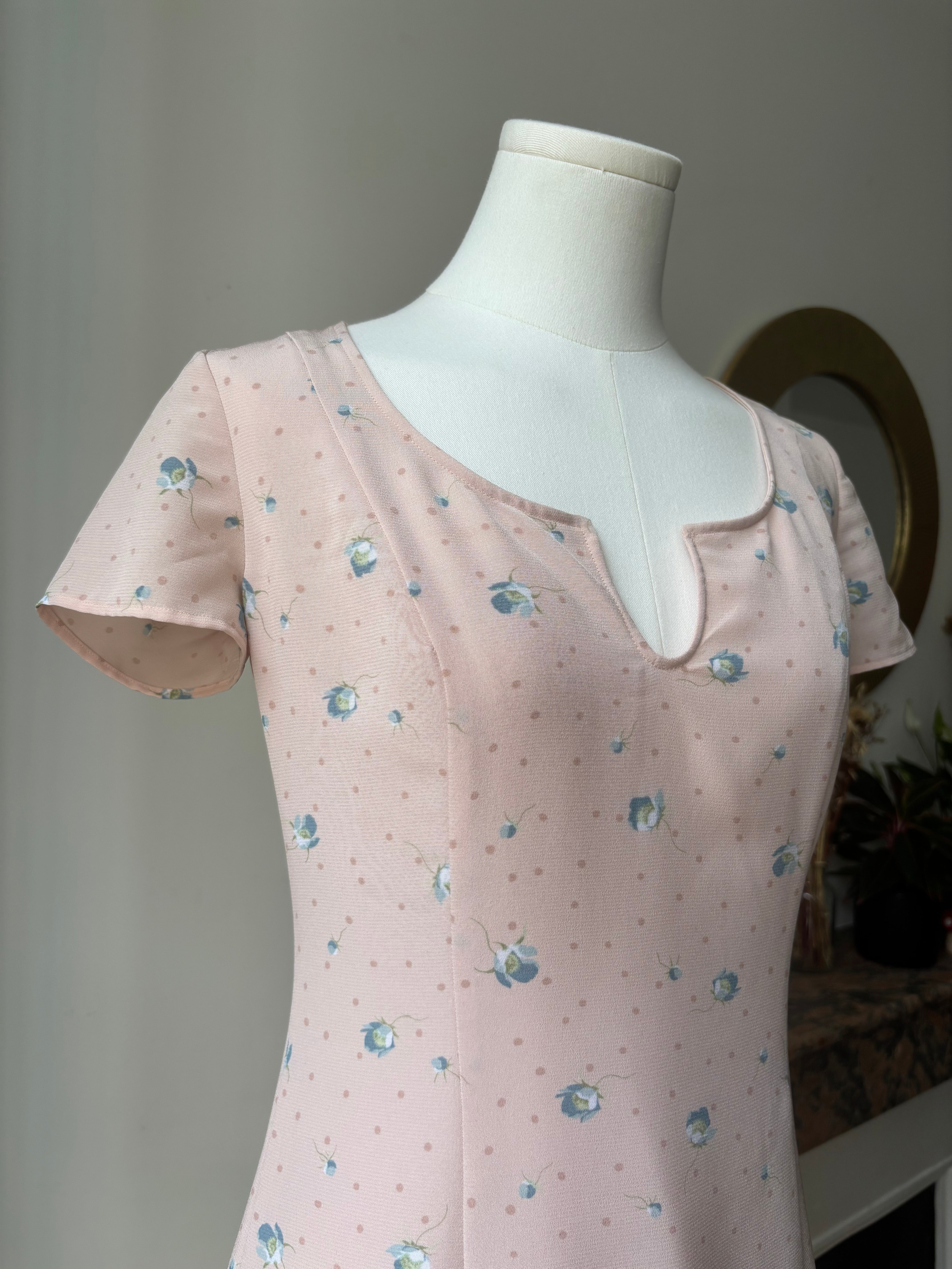 Cacharel Robe rose rleurie vintage coupe patineuse - S