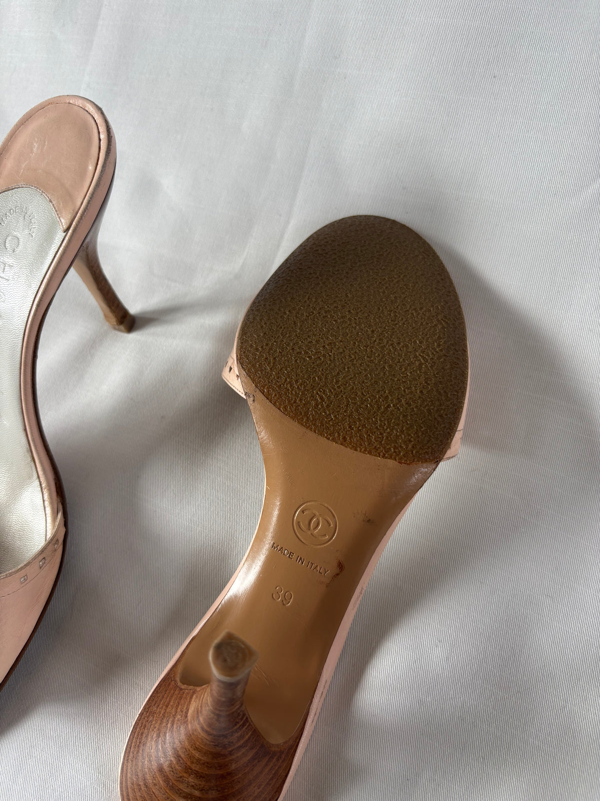 Chanel mules cuir rose CC - 39