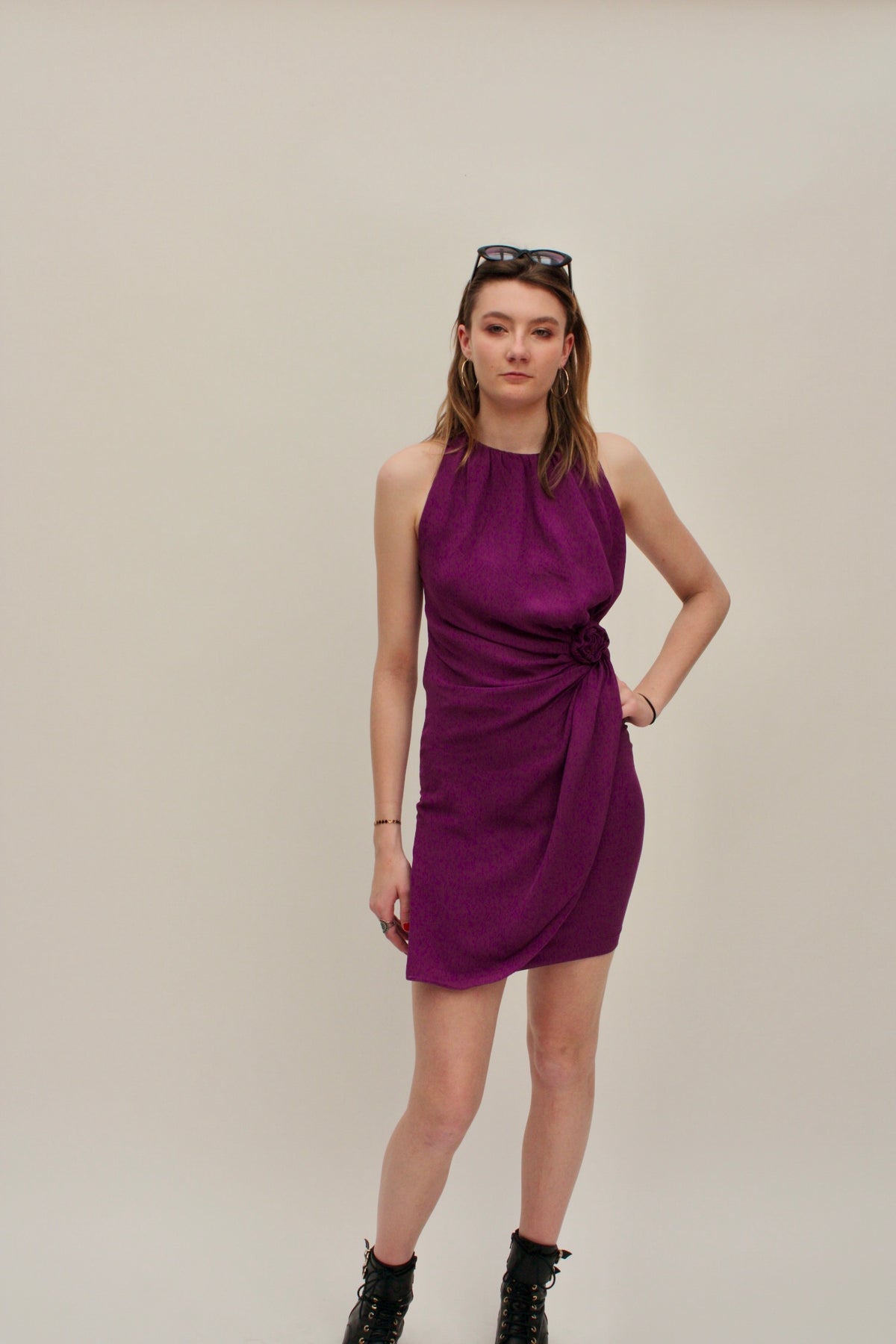 Moschino – Robe en soie violette drapée – XS