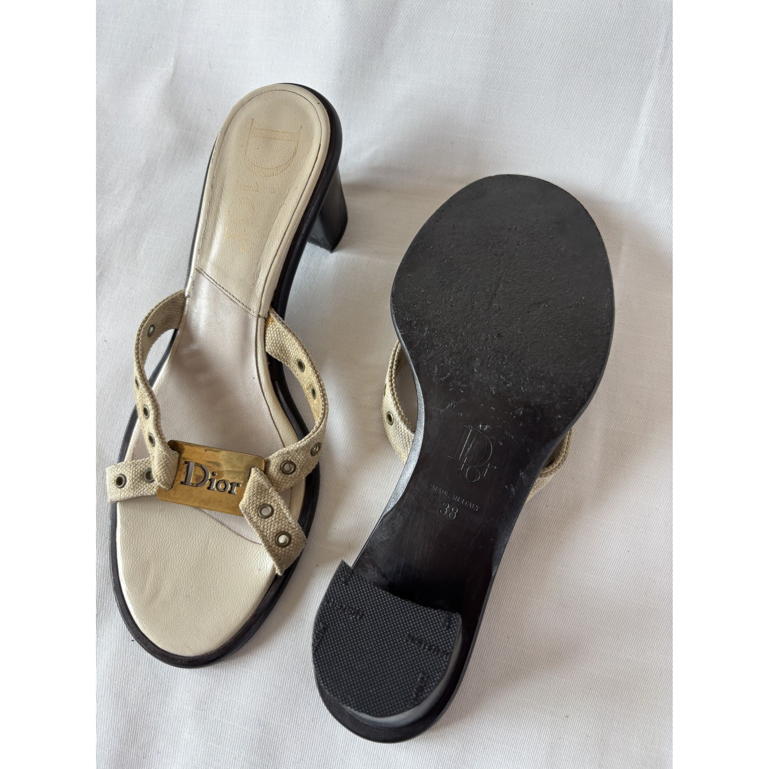 Mules Dior à petit talon carré